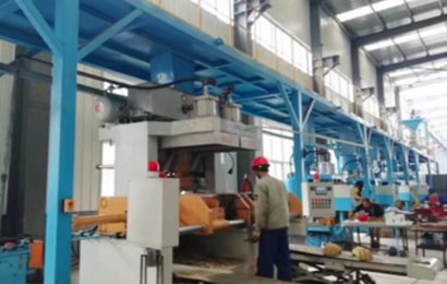 Coated sand core shooting machine